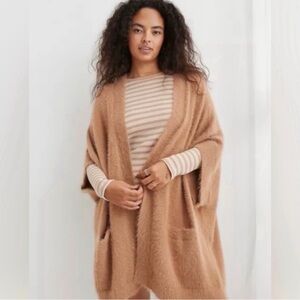 Brand new with tags AERIE fuzzy top